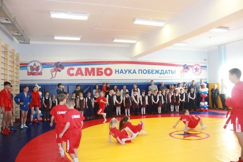 
<p>                                Новый зал самбо открылся в Новосибирской область</p>
<p>                        